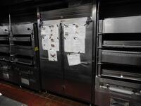 TRAULSEN 2-DOOR REFRIGERATOR / FREEZER