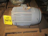 US MOTORS 40 HP MOTOR, 1180 RPM, 60 HZ, 460 VOLTS, 404U FRAME, MODEL: 6847, (HC&S# A2032), (C&H GRD FLR 5)