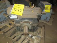 FALK GEARBOX MODEL: A012-D (LOCATION C&H WAREHOUSE)