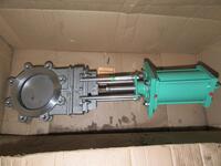 PENTAIR 8" KNIFE VALVE WITH CYLINDER, (LOCATION: 3RD FLOOR NEXT TO ELEVATOR)