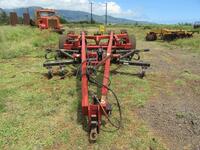 CASE IH ELOLO-TIGER 530C DISC RIPPER, MODEL: ET 30C 5, S/N JFH0037154, (LOCATION: ACROSS FROM SEED AREA)