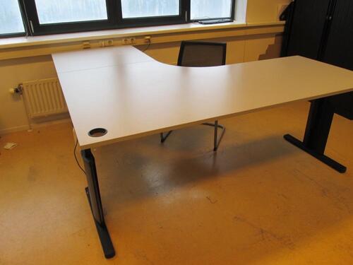 Bureau met bureaustoel / Desk with Chair