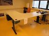 Bureau met ladeblok / Desk with rolling file