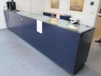 Showtafel / service counter