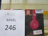 2x Beats solo2 Roze nieuwprijs € 179,- p.st.