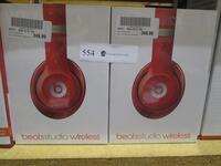 2x Beats Studio Wireless rood nieuwprijs € 379,- p.st.