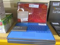 15x Surface 3 toetsenborden rood en blauw