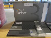 Surface 3 met toebehoren nieuwprijs € 699,-/ Microsoft surface tablet with detachable keyboards