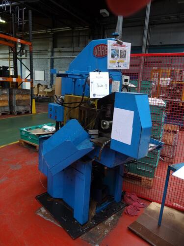 HARE 5 TON PNEUMATIC PRESS 5-B-S Maximum Pressure: 5 tons Stroke: 120 mm 1986 86261513 s/n