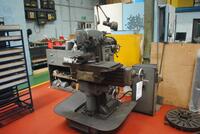 Deckel Model FP2 Universal milling machine, Ser. No. 2200-2235, table 700 mm x 285 mm, c/w dividing head, swivelling vertical head, swivelling cherry picking head, spindle speeds 40 - 2000 rpm, spindle taper 40 Int.