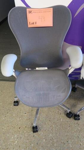 HERMAN MILLER "MIRA 2" PERFORMANCE WORK CHAIR, TILT LIMITER WITH SEAT ANGLE ADJUSTMENT, ADJUSTABLE ARMS, FLEXFRONT ADJUSTABLE DEPTH SEAT, BUTTERFLY SUSPENSION BACK, ADJUSTABLE LUMBAR SUPPORT, SEMI-POLISHED BASE WITH STUDIO WHITE FRAME, 2.5" STANDARD CASTE