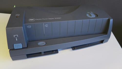 GBC ELECTRIC PUNCH STAPLER, MODEL 3230ST. MSRP $