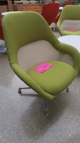 STEELCASE "SW 1" LOUNGE CHAIR BY COALESSE, LOW BACK, 4 STAR BASE, POLISHED FRAME, SWIVEL RETURN, APPLE GREEN CLOTH. MSRP $1876