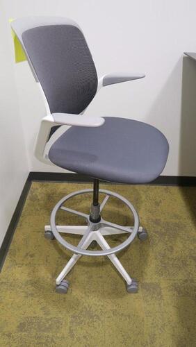 STEELCASE "COBI" SWIVEL BASE STOOL, WITH PADDED ARMS, WHITE AND PLATINUM FRAM, CHARCOAL FABRIC. MSRP $1058