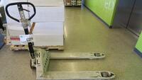 CROWN PTH PALLET JACK, DELAYED PICK UNTIL AFTER JULY 25TH.