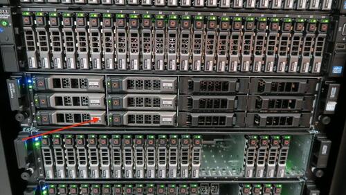Dell PowerVault MD1200, Service Tag HSBFH02, Express Code 38717550290, 6 - 1TB SAS 7200. NOT AVAILABLE FOR PICK UP UNTIL JULY 27TH AND MUST BE PICK UP ON JULY 27TH OR JULY 28TH ONLY!