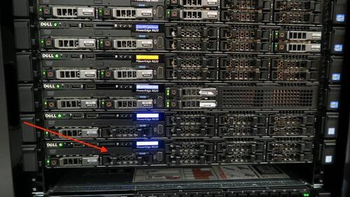 Dell PowerEdge R630, Service Tag 62MQQD2, Express Code 13219825142, XEON E5-2637 4 CORE @ 3.5GHz, 64 G RAM, 1 - 900GB SAS SSD. NOT AVAILABLE FOR PICK UP UNTIL JULY 27TH AND MUST BE PICK UP ON JULY 27TH OR JULY 28TH ONLY!
