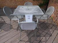 EMU 36" X 36" DINNING SET (TILTED KILT PATIO)