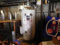 BRADFORD 100 GALLON HOT WATER TANK MODEL D100L1993N (TILTED KILT BASEMENT)