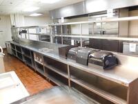 337" X 32" X 65" STAINLESS STEEL FOOD PREP ISLAND, REFRIGERATED AND WITH WARMERS (THAI CAFâ€¦ KITCHEN)