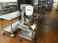 HOBART COMMERCIAL TABLE TOP MIXER MODEL A-200 (THAI CAFâ€¦ KITCHEN)