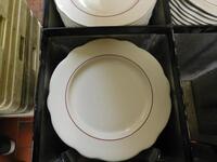 (115) BUFFALO 10.5" DINNER PLATES (THAI CAFâ€¦ KITCHEN)