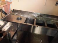 (2) STAINLESS STEEL SINKS, PERLICK BOTTLE COOLER AND SINGLE TAP APPARATUS (WAITING AREA BEFORE 1700 BLOCK)