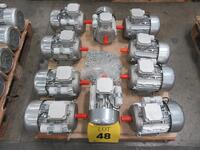 LOT (10) MOTEK ELECTRIC MOTORS, TYPE: EM 112MB-43, 3.7 KW, 60 HZ, 230 V, 19.7 A, 1690 RPM, 0.98 COS.