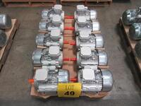 LOT (10) MOTEK ELECTRIC MOTORS, TYPE: EM 112MB-43, 3.7 KW, 60 HZ, 230 V, 19.7 A, 1690 RPM, 0.98 COS.