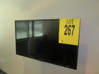 LG 42" TV, MODEL: 42LN5700-UH