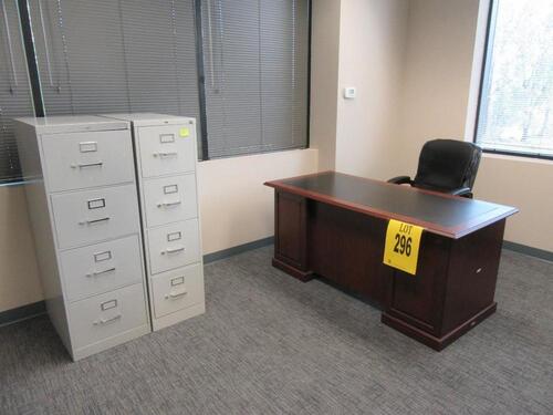 WOOD DESK WITH CHAIR