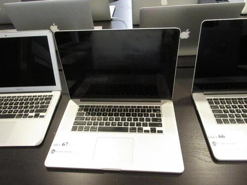 15.4 MACBOOK PRO/2.2GHZ/16GB/256GB FLASH S/N C02NWBRBG3QC, MODEL: A1398, (SCRATCH SCREEN), NO AC