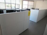 STEELCASE MODULAR IT WORK STATION WITH (8) WHITE 3 DRAWER PEDESTAL, (3) OFFICE CHAIRS, APPROX. 28' X 17', (3RD FLOOR)