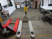 CROWN PALLET JACK, (1P PARKING LOT)