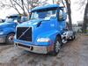 2017 VOLVO MODEL VNM64T200 NON-SLEEPER CONVENTIONAL, VOLVO D13G435 ENGINE, 435 H.P., ENGINE BRAKE, 12.8L, I-SHIFT TRANSMISSION, DUAL ALUMINUM FUEL TANKS, DEF TANK, AIR SLIDE 5TH, 11R22.5 TIRES, ALUMINUM WHEELS, WITH 119,810 MILES, VIN# 4V4MC9EH0HN978528 ( - 3